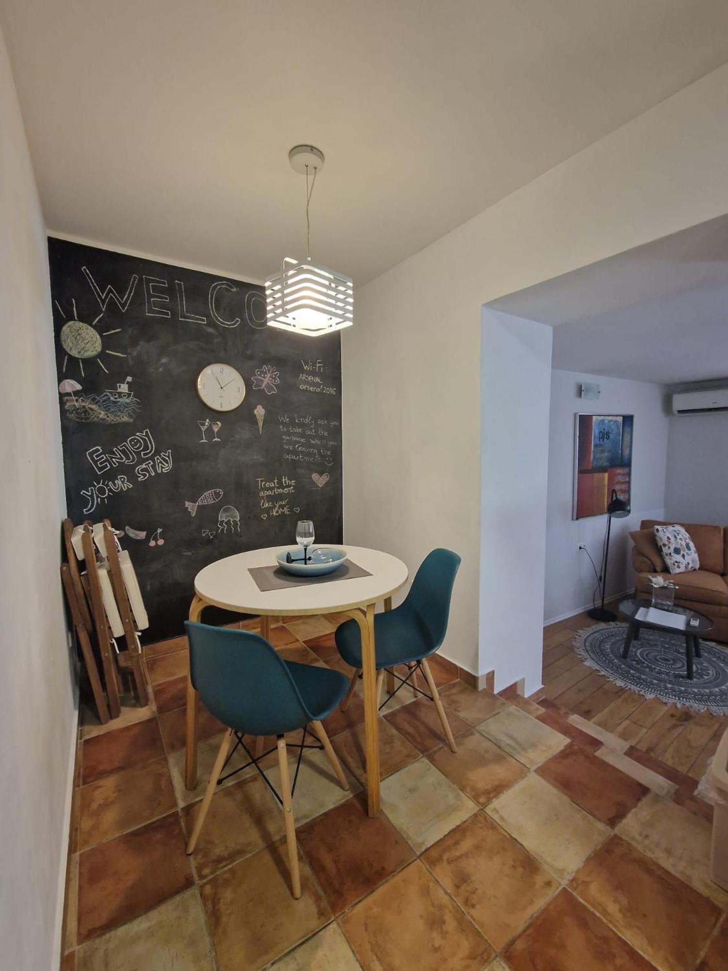Max'S Downtown Oasis Apartman Zára Kültér fotó