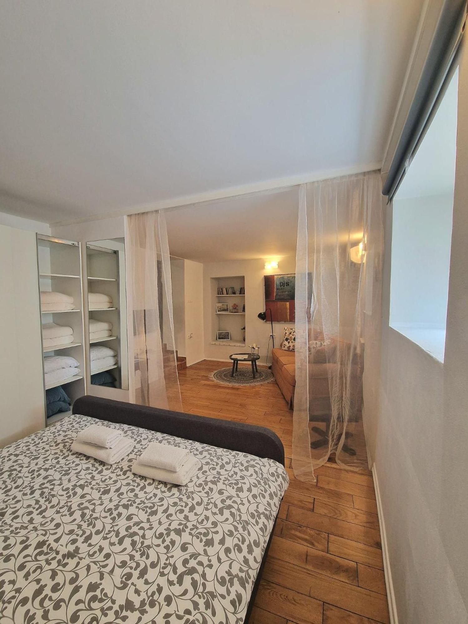 Max'S Downtown Oasis Apartman Zára Kültér fotó